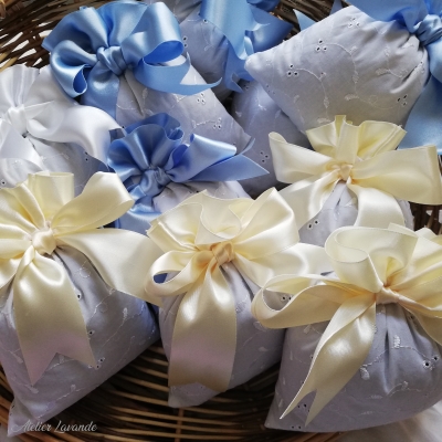 Sachets de Lavande expédiés pour naissance au Liban