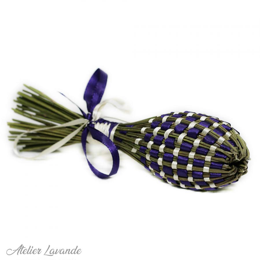 Fuseaux de lavande bicolore avec ruban satin violet et blanc Fuseaux de lavande bicolore avec ruban satin violet et blanc